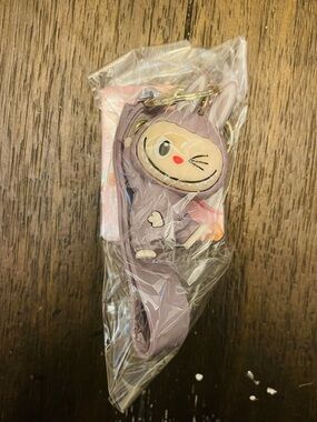 Cute Winking Bunny Silicone Keychain Strap - Lavender